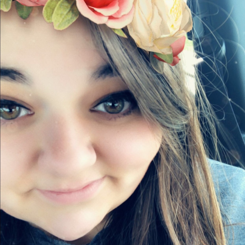 Meet your Posher, Ciara